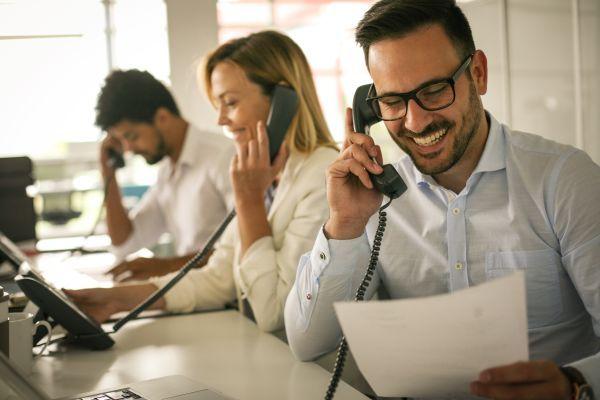 Efficient Customer Analytics - Cover Image
